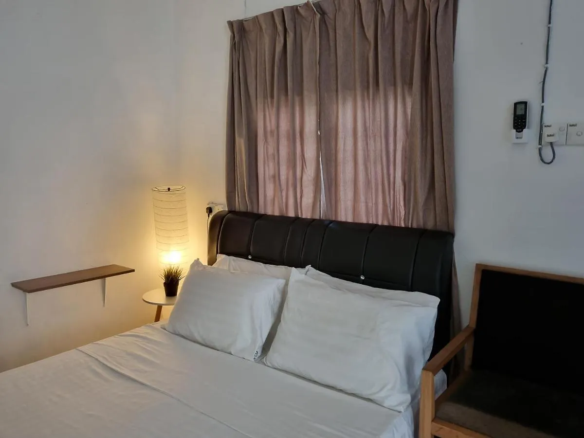 Seven Stones Langkawi Bed & Breakfast Pantai Cenang
